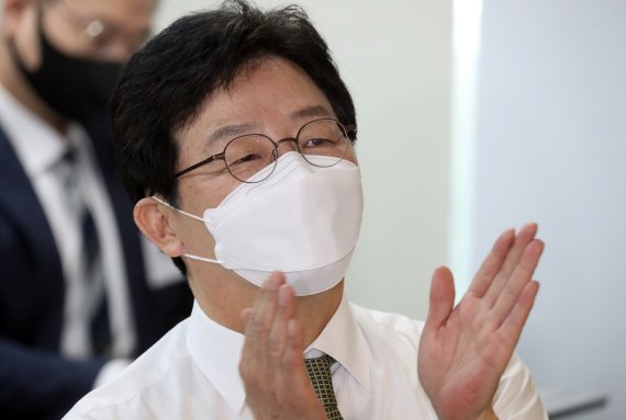 전술핵에 이재명 "위험천만 포퓰리즘" VS 홍준표 "전형적 포퓰리스트가"