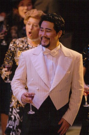 라카르도 역을 맡은 테너 정의근