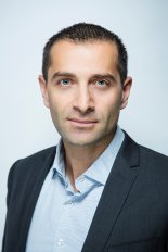 폭스바겐 사샤 아스키지안 사장 선임