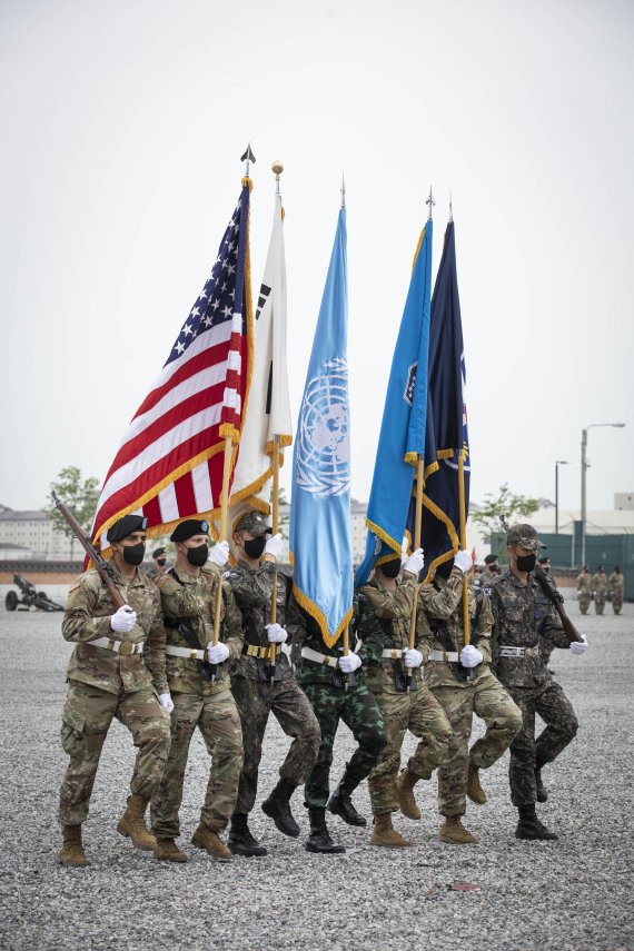지난 7월 2일 오전 경기 평택 캠프 험프리스 바커필드에서 한미연합사령관 겸 주한미군 사령관 이·취임식이 열리고 있다. (사진공동취재단) 사진=뉴스1