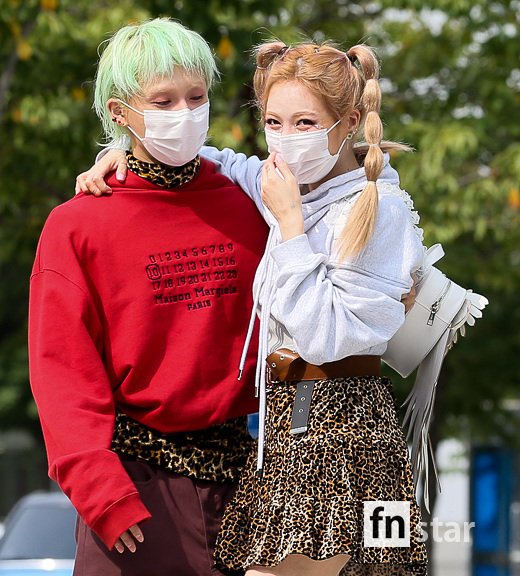 [포토] 현아-던, '우리 잘 지내고 있어요'