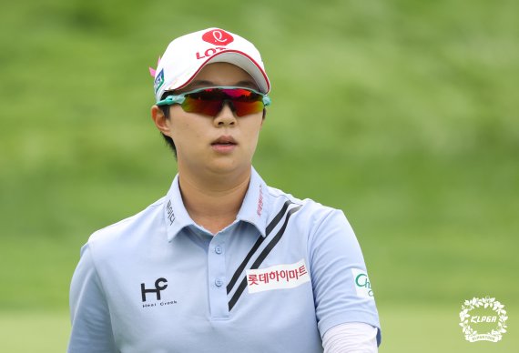 9일 경기도 이천의 블랙스톤 이천GC에서 열린 한국여자프로골프(KLPGA) 투어 시즌 네 번째 메이저 대회 KB금융 스타챔피언십 1라운드에서 공동 선두에 자리한 김효주. /사진=KLPGA