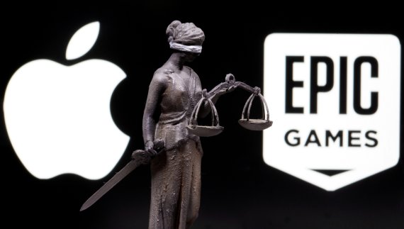 미국 캘리포니아주 오클랜드 연방법원이 10일(현지시간) 에픽게임스가 애플을 상대로 낸 소송에서 애플의 인앱결제 금지는 위법이라고 판결했다. 로이터뉴스1