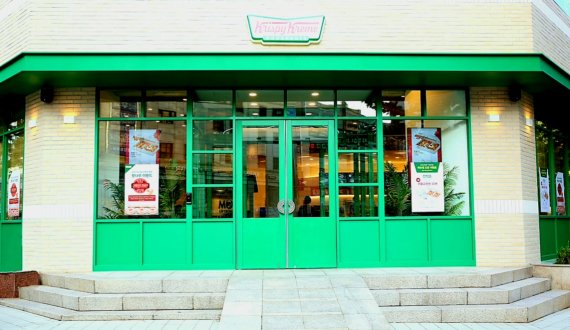 크리스피크림도넛, '수원인계점' 리뉴얼 오픈