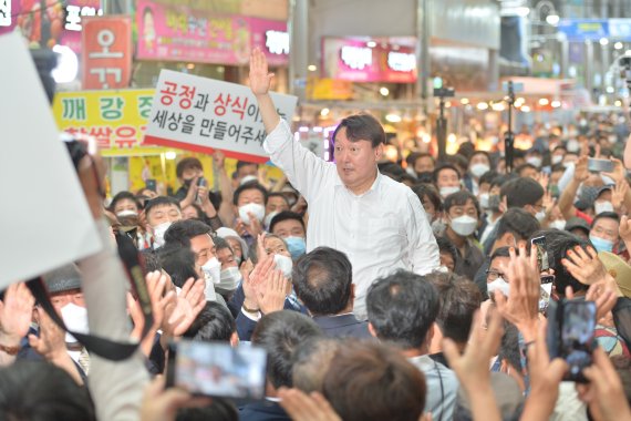 윤석열, 朴지지자 반발에 "그분들 심정 이해..제가 감내해야"
