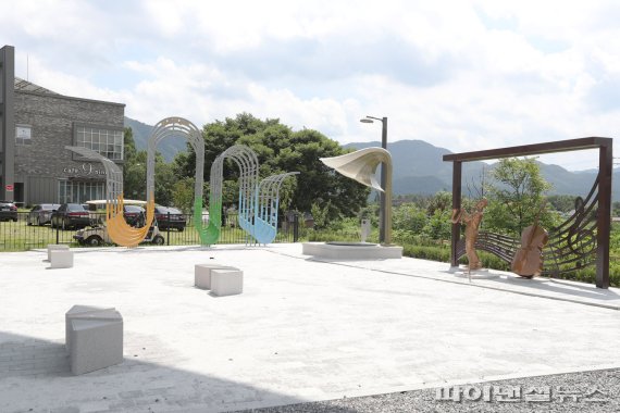 가평군 축제로 스윙공원. 사진제공=가평군