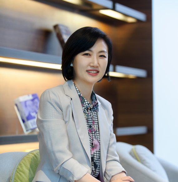 "앱 하나로 배달·택시 호출·쇼핑 기존고객 기반으로 '슈퍼앱' 진화"[제14회 유통혁신포럼]