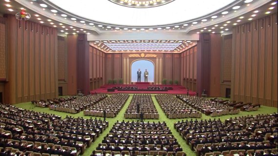 [서울=뉴시스] 북한 조선중앙TV는 지난 28일 만수대의사당에서 최고인민회의 14기 5차 회의 1일차 회의가 진행됐다고 29일 보도했다. (사진 = 조선중앙TV 캡처) 2021.09.29. photo@newsis.com *재판매 및 DB 금지