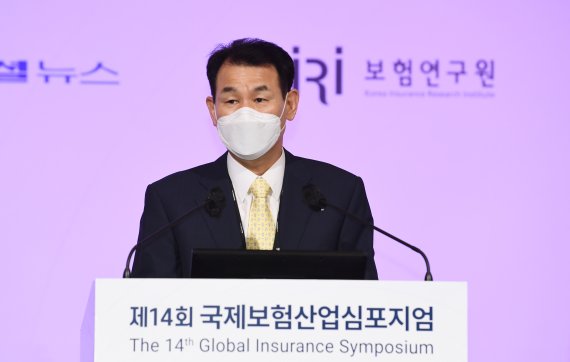 정은보 "하나은행 배임 여부 발언 어렵다"