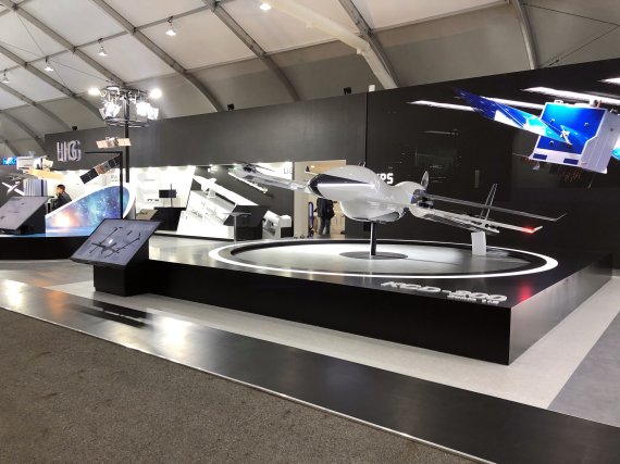 'K방산&middot;항공우주' 미래기술 한자리에…누리호 엔진 첫 공개