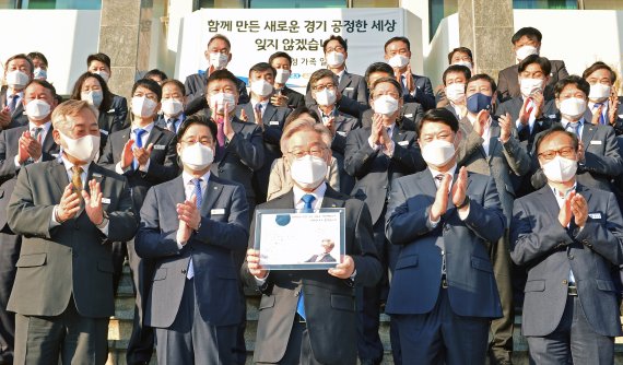 李&middot;尹 누가 이겨도 오늘 '대선 징크스' 하나는 깨진다