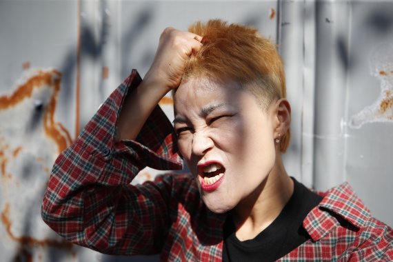 개그우먼 김혜선이 22일 서울 상암동 인근에서 열린 뉴스1과의 인터뷰에 앞서 포즈를 취하고 있다. 2021.10.22/뉴스1 © News1 권현진 기자