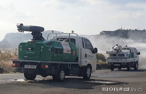 제주농협, 가축질병 방역활동 강화…AI 차단 방역 나서