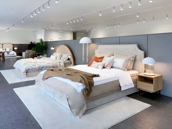 지난 8일 충북 청주시 서원구 분평동에 문을 연 '시몬스 맨션 청주점'. 시몬스 제공