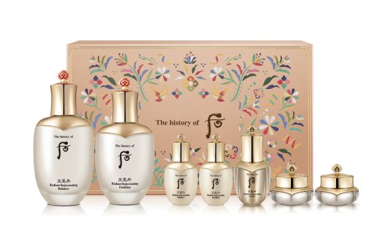 후 천기단 화현 2종세트.© 뉴스1