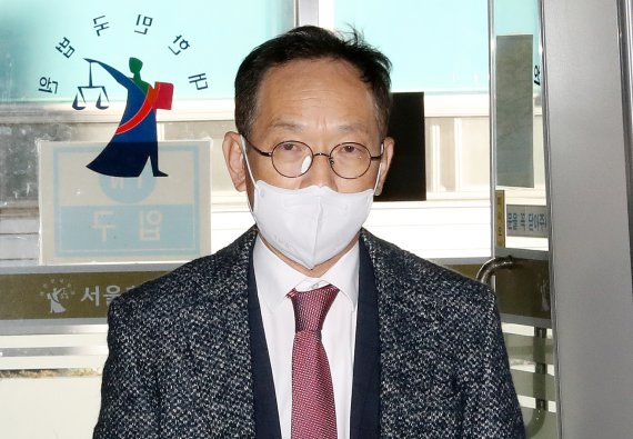 '부정 채용' 의혹 김유상 이스타항공 대표 사임