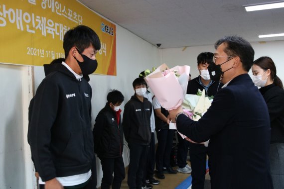 한화큐셀 장애인스포츠단 전국체전서 28개 메달 획득