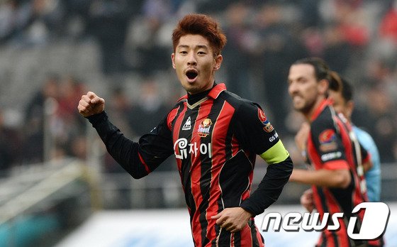 '상암의 왕' 하대성, 스승 최용수 따라 강원FC 코치진 합류 - 파이낸셜뉴스