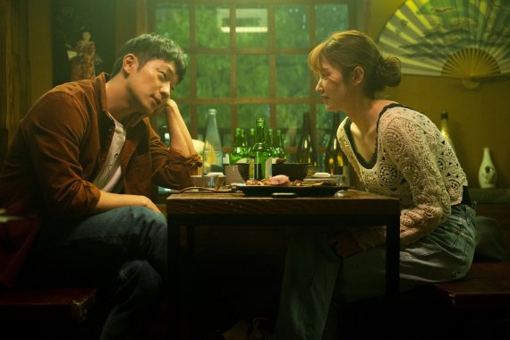 [서울=뉴시스] 영화 '연애 빠진 로맨스'. *재판매 및 DB 금지
