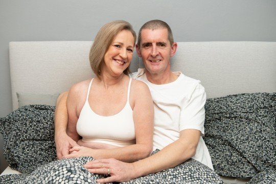 "평생 성생활, 아내 가슴 감촉이 달랐다"…유방암 조기 발견한 남편