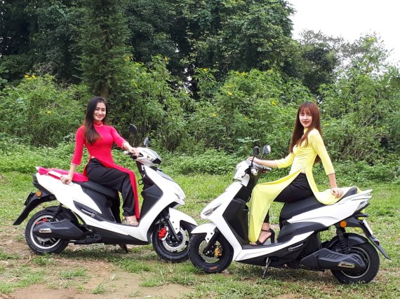 [서울=뉴시스] 모빌리티 전기모터 전문업체 지오홀딩스가 내년 베트남에 전기 오토바이 신모델을 출시한다. (사진=지오홀딩스 제공) 2021.11.24. photo@newsis.com