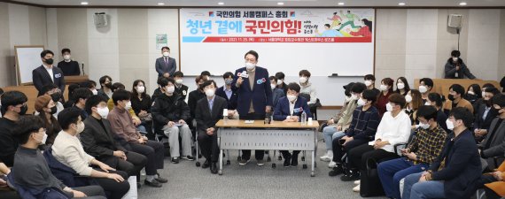 李&middot;尹 누가 이겨도 오늘 '대선 징크스' 하나는 깨진다