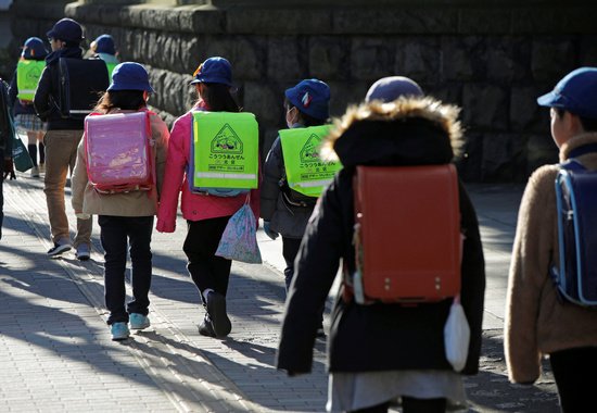 등교 중인 일본 초등학교 학생들(기사 내용과는 무관함). © 로이터=뉴스1