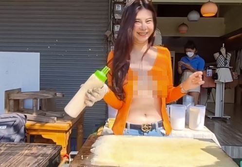 '노브라 카디건'으로 매출 대박난 태국女…블랙핑크가 원조?