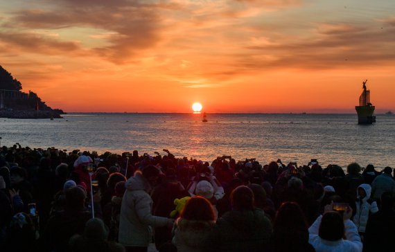 ‘반갑다 2022‘ 부산 해운대 해수욕장서 카운트다운·해맞이 축제 열린다