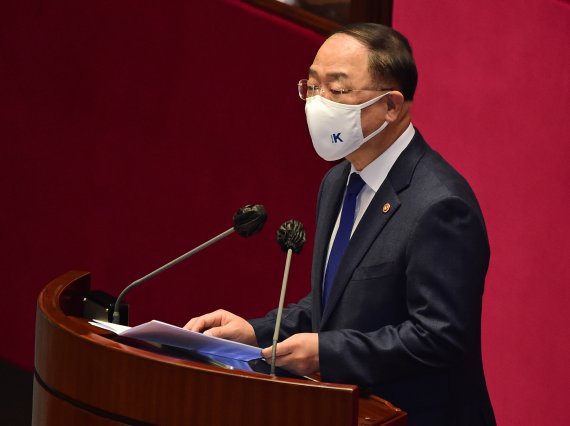 홍남기 경제부총리 겸 기획재정부 장관. /뉴스1 DB © News1 오대일 기자