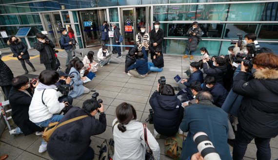 법원, '수능 생명과학Ⅱ 정답 5번' 취소…"객관적 하자 있어"(종합)