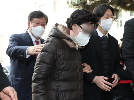 윤석열 장모 "법원이 객관적 증거없이 정황 근거로 유죄 선고"