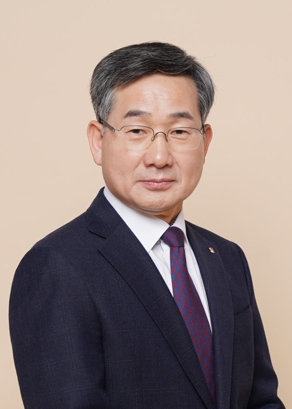 쌍용C&E 김두만 부사장