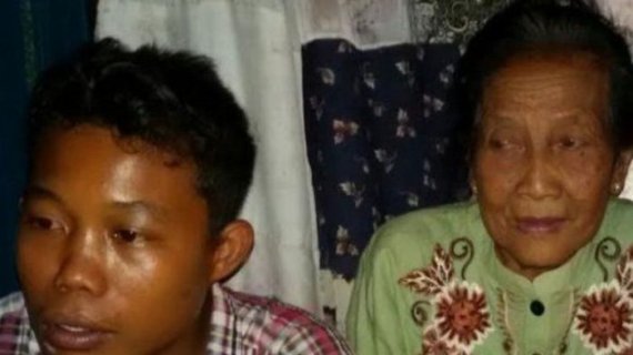 지난 2017년 당시 55세 연상의 할머니와 결혼하겠다고 발표했을 당시 2001년생 슬라멧 리야디(왼쪽). /사진=인도네시아 쓰리뽀꾸