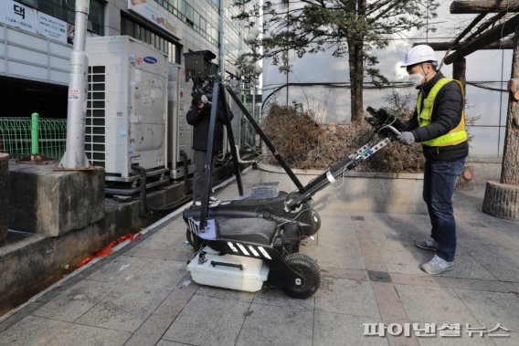 고양시 3일 마두동 지반침하 정밀안전진단검사 착수. 사진제공=고양시