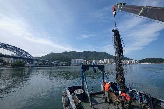 해양환경공단, 지난해 전국 해양침적쓰레기 3656t 수거