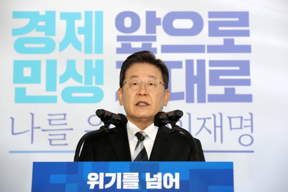 국민의힘발 선대위 쇄신에 민주당 내부 단속령...셈법도 복잡