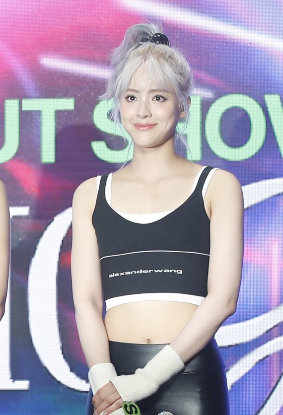 그룹 하이키 시탈라가 5일 오후 서울 강남구 일지아트홀에서 첫 번째 싱글앨범 '애슬레틱 걸(Athletic Girl)' 발매 쇼케이스에 참석해 포즈를 취하고 있다. © News1 권현진 기자