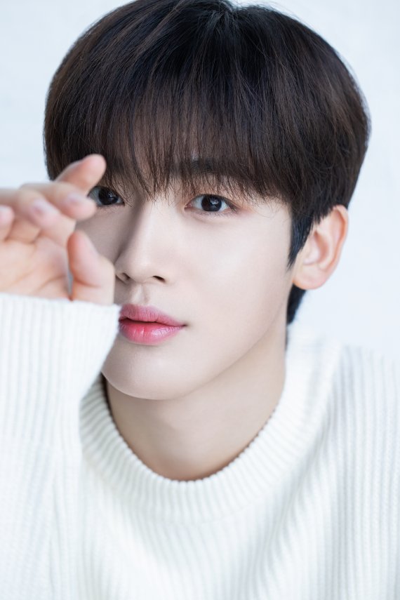 위엔터테인먼트 © 뉴스1