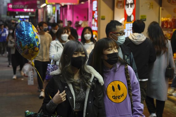 홍콩, 16일부터 한 달 간 150개국가 환승객 금지
