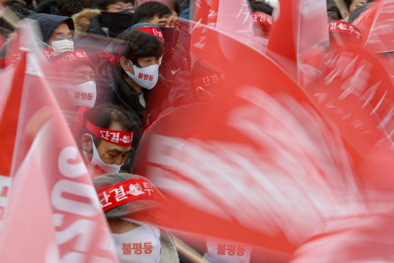 [뉴스1 PICK]'민중총궐기' 대규모집회 개최...경찰은 불법시위 수사착수
