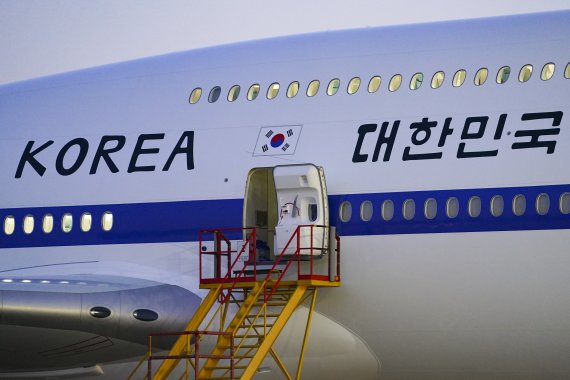 [뉴스1 PICK] '대통령 전용기' 공군 1호기 교체..文대통령 중동 3개국 순방 - 파이낸셜뉴스