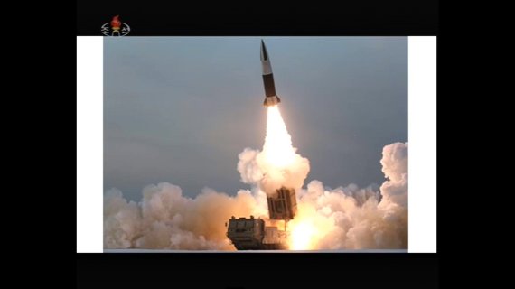 EUA retomam testes de armas da Coreia do Norte "Desnuclearização da Península Coreana, cooperação com a comunidade internacional"