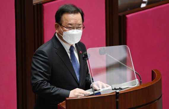 연휴 끝나면 여의도는 '추경의 시간'.. 與 "정부안 포함 35조원"