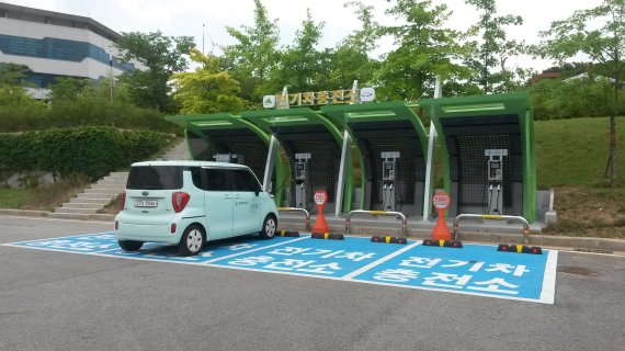충전시설 늘리고 단속강화… 대구시, 전기車 선도도시 박차