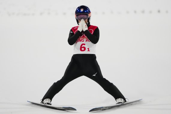 독일·일본도 당했다... 베이징올림픽 스키점프 선수 '무더기 실격'