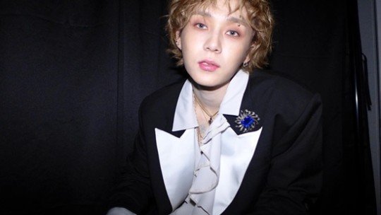 [서울=뉴시스] 던 2022.02.09. (사진= 던 인스타그램 제공) photo@newsis.com *재판매 및 DB 금지 *재판매 및 DB 금지