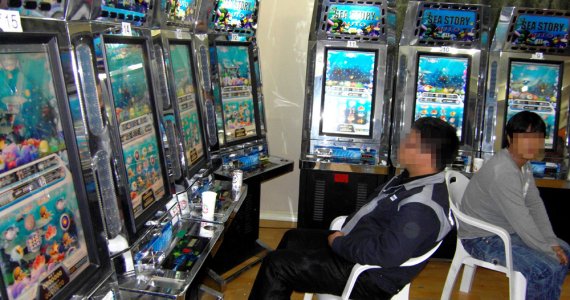 [울산=뉴시스] 지난 2009년 5월 울산 동부경찰서가 적발한 사행성 게임장(바다이야기). (사진=울산동부서 제공)/최창현기자 chc@newsis.com