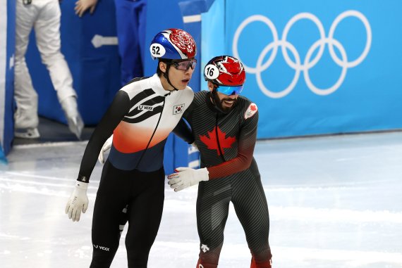 [베이징올림픽] 황대헌, 500m 결승진출 실패.. 5000m 계주 노린다