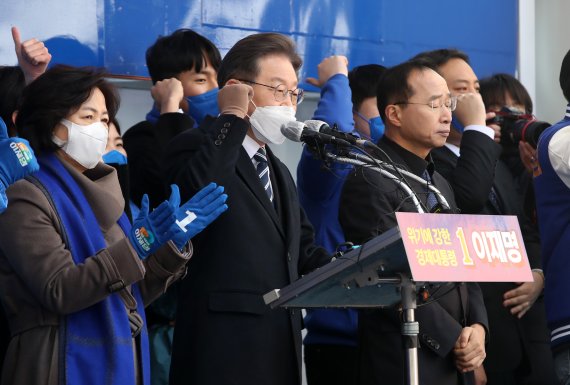 이재명, 영화 명대사 인용 "인기 비결? 뭘 많이 믹이야지" [현장]